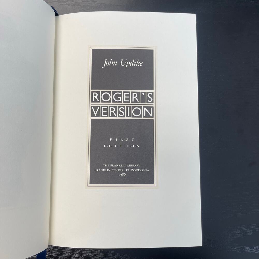 "Roger's Version" by John Updike-Franklin Library Book 1986-Signed First Edition - Picture 7 of 12
